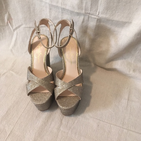 Jessica Simpson Shoes - Jessica Simpson prena gold
